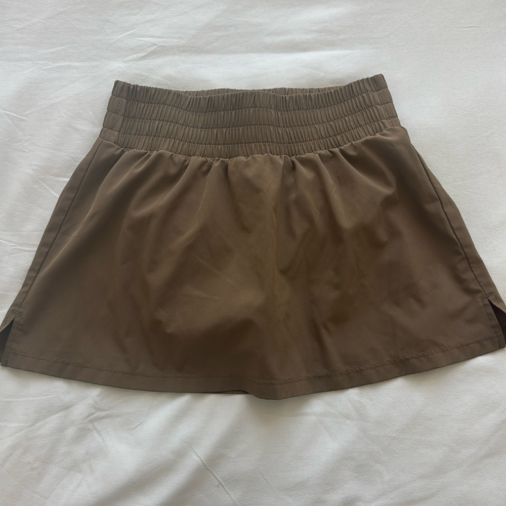 Gap tan skirt